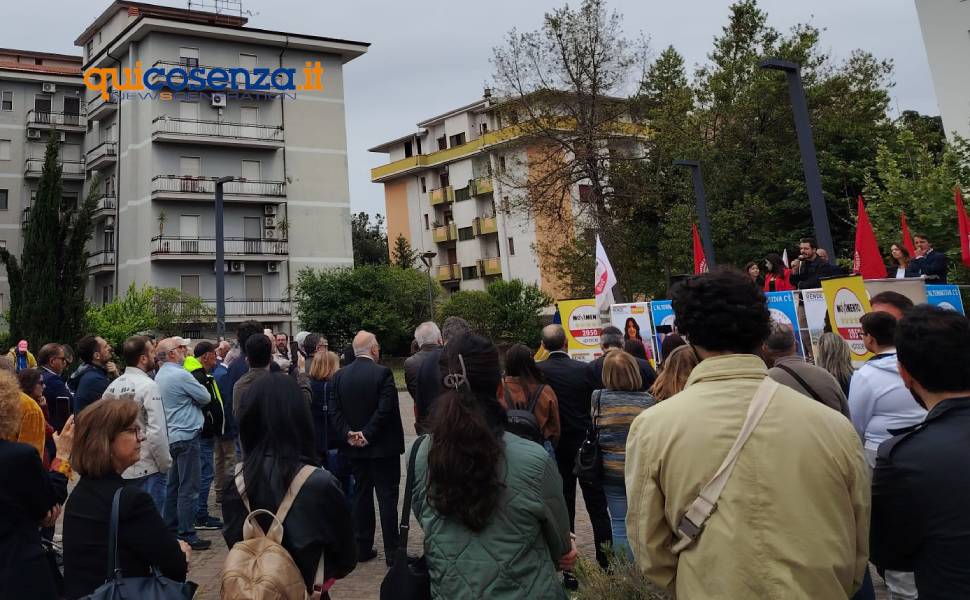 La candidata a sindaco Gallo (M5S) presenta le sue liste e annuncia: "Il 22 maggio Conte a Rende" 62 rossella gallo rende incontro 02