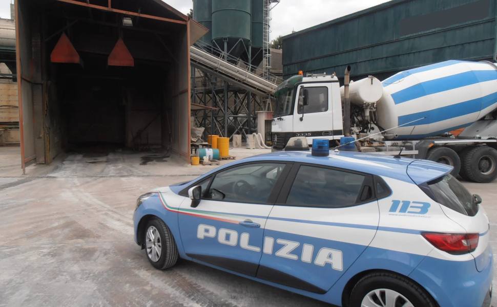 sequestro beni calcestruzzo polizia
