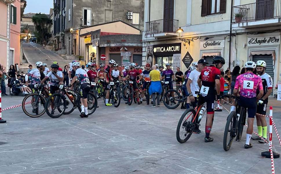 CX Night Montalto Uffugo gli atleti si preparano allo start