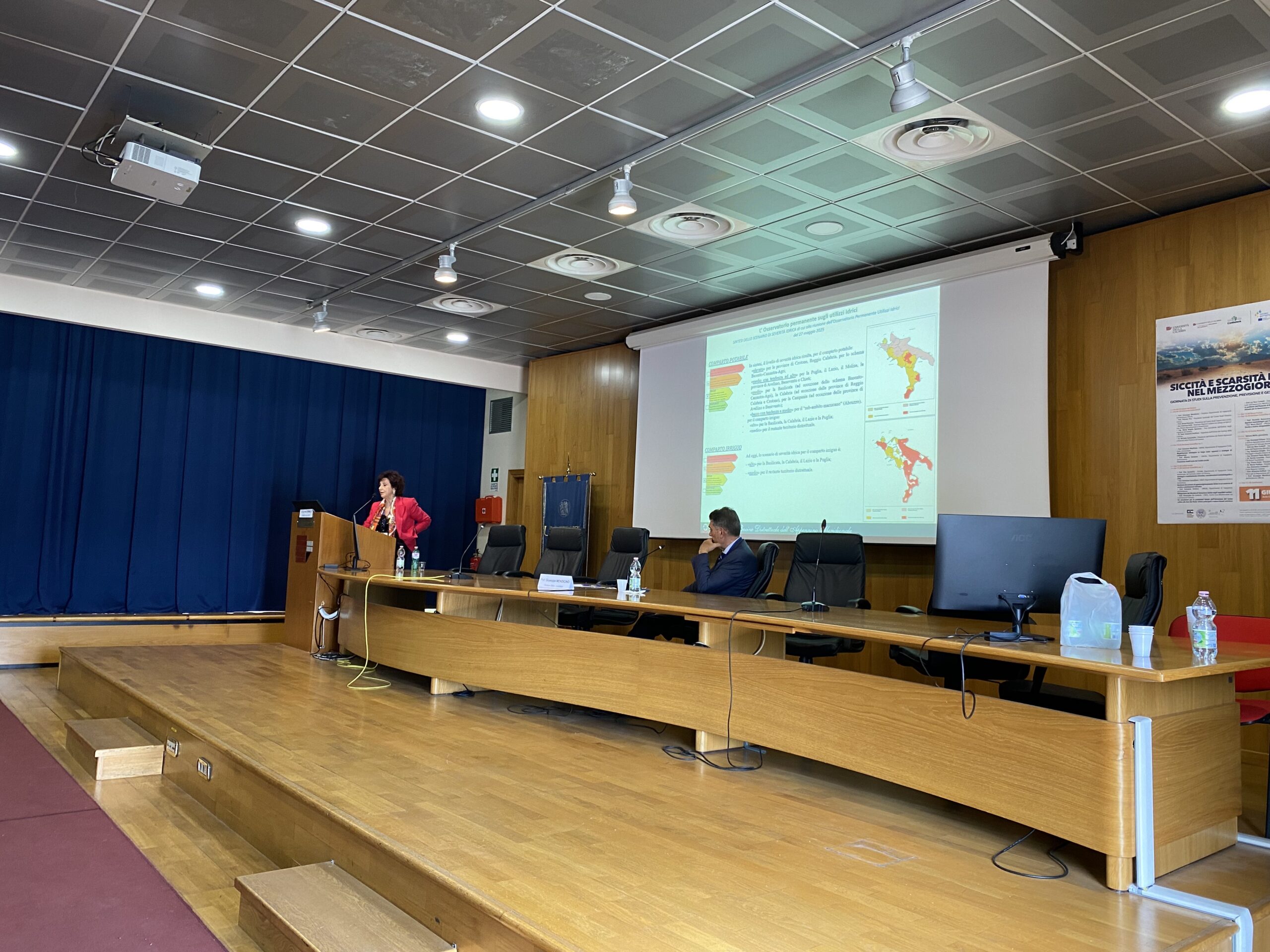 Convegno sulla Siccita a Cosenza 11 Giu. 2025 Corbelli e mappe di severita idrica scaled