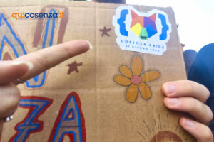 Cosenza Pride 2025: In migliaia per le vie della città tinta di arcobaleno «senza esclusione» - FOTO 67 Cosenza pride2025 11