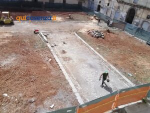 Come il PNRR trasforma le piazze, l’esempio di Castrovillari - FOTO 64 DURANTE piazza gallo castrovillari 1