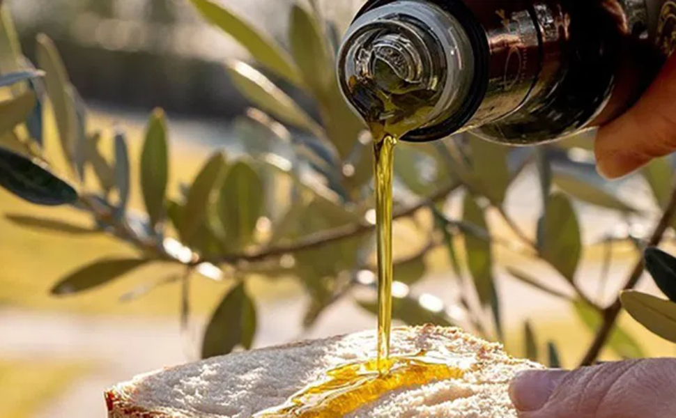 Olio-pane_bottiglia_tarsia