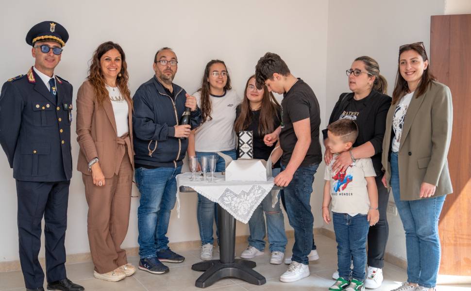 San Giovanni fiore consegna alloggi popolari 01