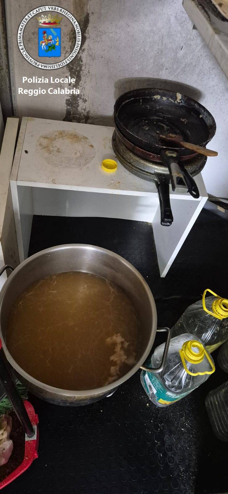 bistrot reggio polizia locale 02