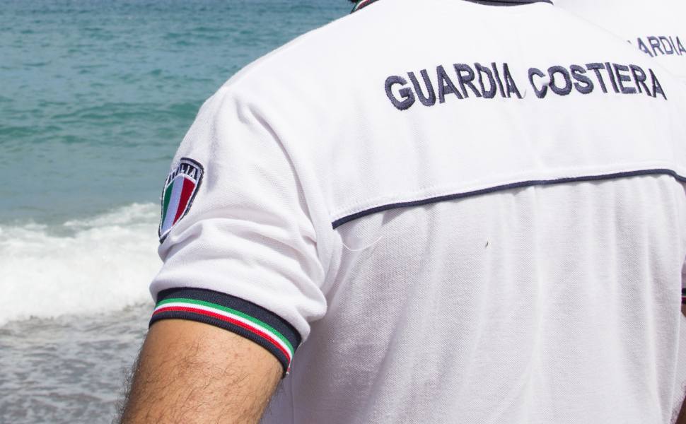 Pescatore calabrese trovato senza vita sulla spiaggia di Giammoro 50 guardia-costiera