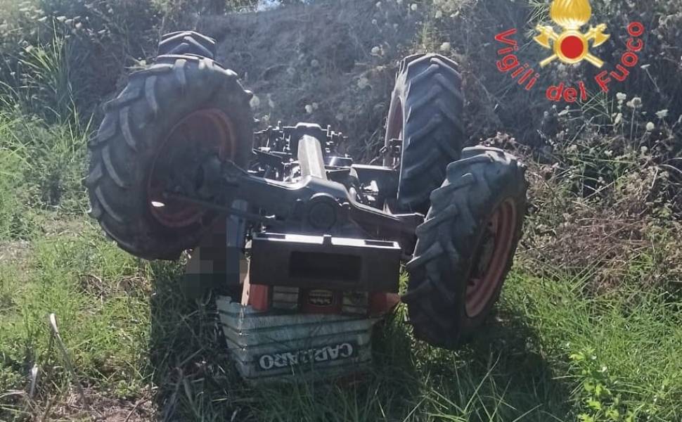 incidente trattore catanzaro 02