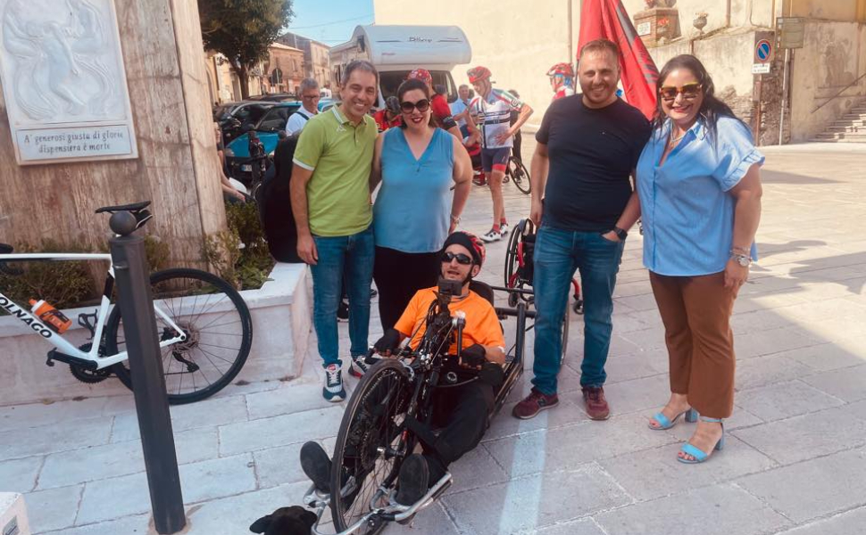 In handbike lungo la "Ciclovia dei Parchi", la sfida del giovane calabrese Salvatore Misasi 51 salvatore-misasi