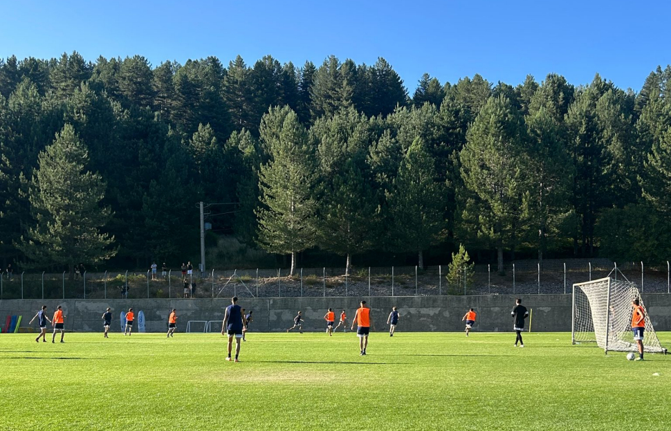 Cosenza Calcio: sabato, nel ritiro di Lorica, la presentazione del tecnico Buscè e del DS Lupo 54 Cosenza Calcio allenamento