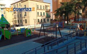 Vandalismo al Parco Romeo, Sergio Crocco: «la città non ha risposto. Meglio smontare i giochi e portarli in Africa» 54 parco piero romeo 15 luglio 2025 06