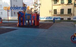 Vandalismo al Parco Romeo, Sergio Crocco: «la città non ha risposto. Meglio smontare i giochi e portarli in Africa» 58 parco piero romeo 15 luglio 2025 08