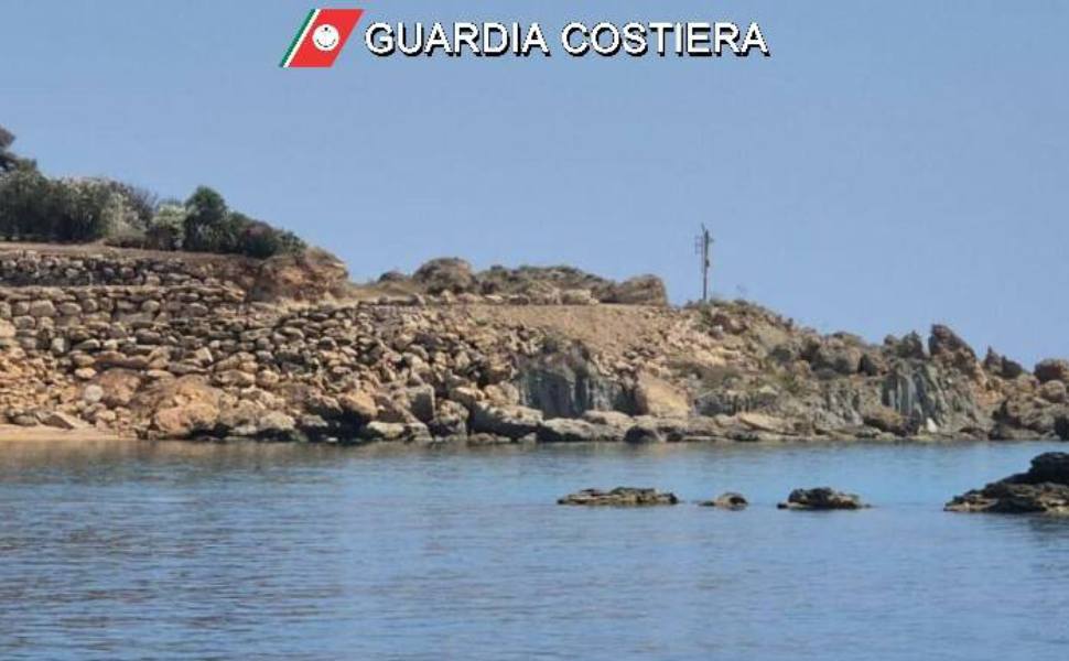 sequestro area marina capo rizzuto 01