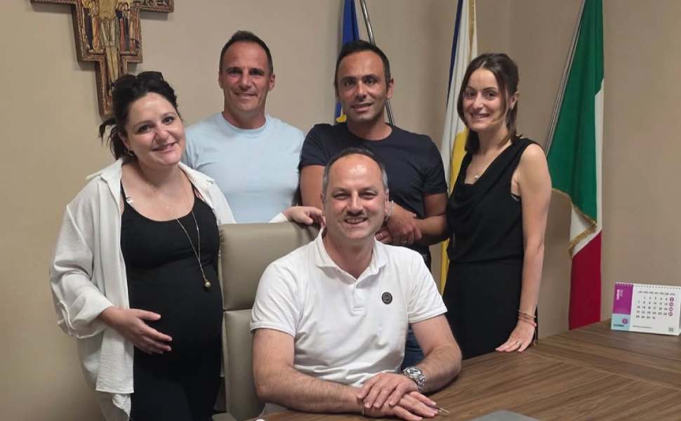 sindaco terranova sibari rumano e tirocinanti