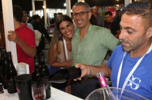 Vino, gusto e brindisi sotto le stelle. Seconda giornata da tutto esaurito per il "Vinitaly and the City" - FOTO 60 vinitalty10