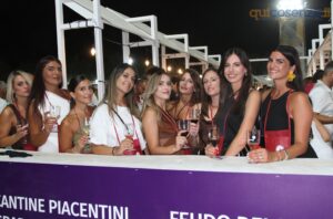 Vino, gusto e brindisi sotto le stelle. Seconda giornata da tutto esaurito per il "Vinitaly and the City" - FOTO 64 vinitalty14