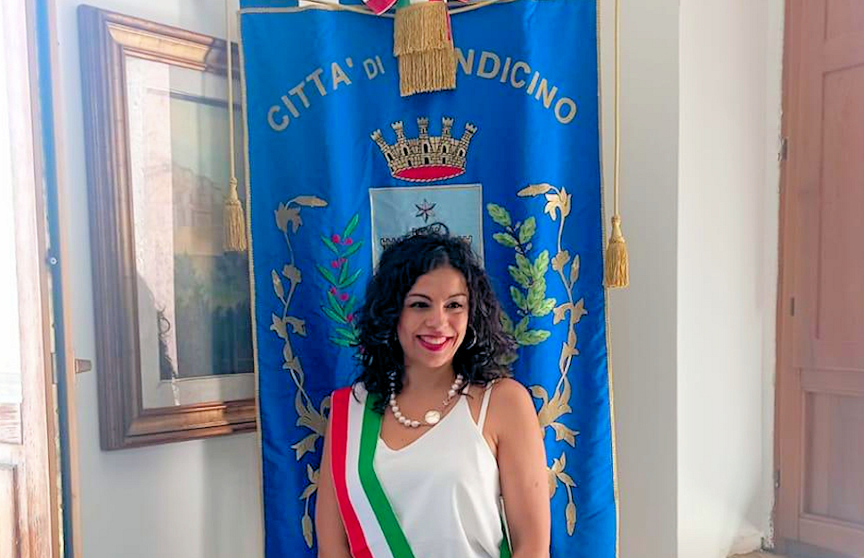 "Sciogliere il Comune". La dura replica del Sindaco: "Vena e company sono i veri nemici di Mendicino" 70 Irma Buccarelli sindaco mendicino