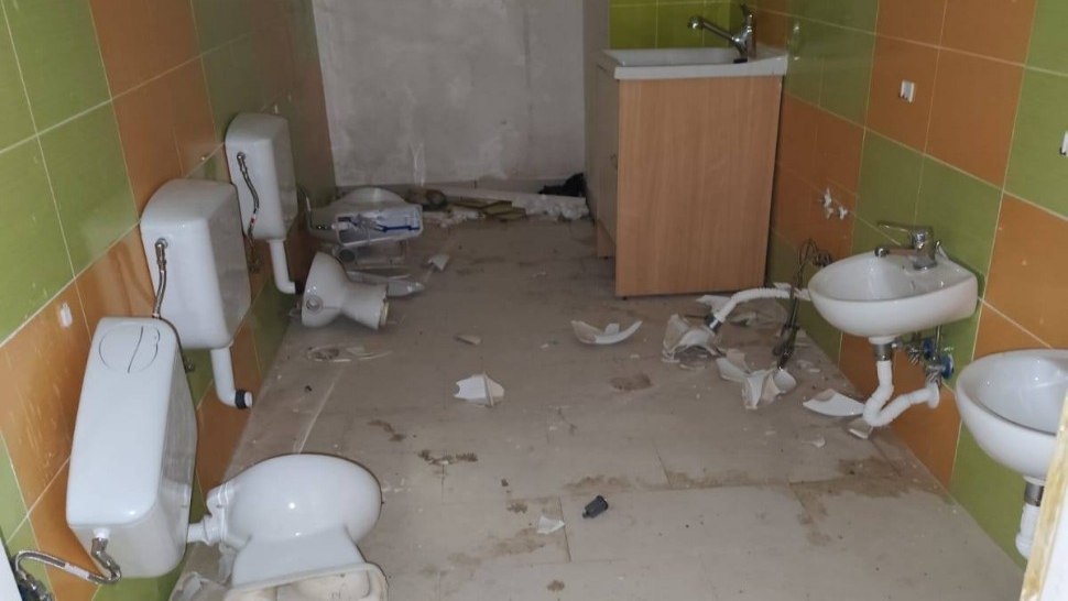 Raid vandalico a Mendicino