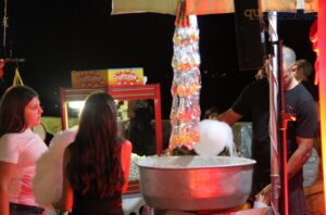 Altomonte in festa: musica, spettacoli, gastronomia e artigianato. In migliaia alla Notte Bianca 2025 - FOTO 68 altomonte16