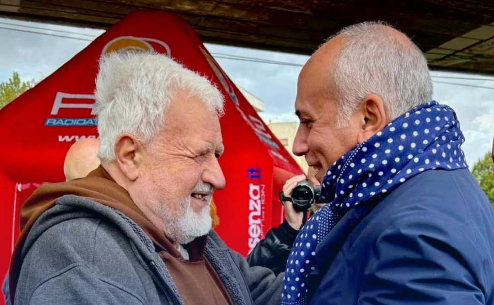 caruso e padre fedele 1