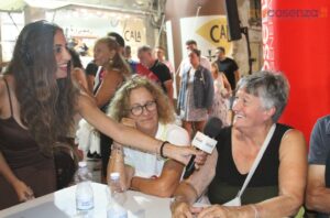 Fuscaldo incorona le sue alici. L'edizione record del “Festival delle Alici del Tirreno Cosentino” - LE FOTO 68 festivalalicifuscaldo10