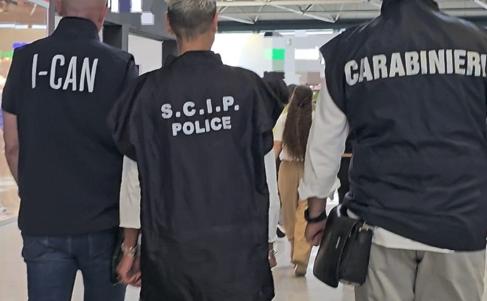 CARABINIERI_INTERPOL