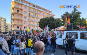 Anche Cosenza in piazza per Gaza e la Palestina «un genocidio nel silenzio e nell’indifferenza» - FOTO 64 Gaza Corteo Cosenza 01 2