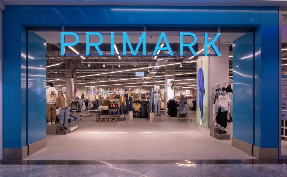 Primark a Rende, le prime impressioni dei clienti «assortimento al top e prezzi smart» - FOTO E VIDEO 60 Primark Cosenza Metropolis taglio nastro inaugurazione
