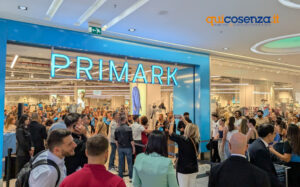 Primark a Rende, le prime impressioni dei clienti «assortimento al top e prezzi smart» - FOTO E VIDEO 57 Primark Rende 05