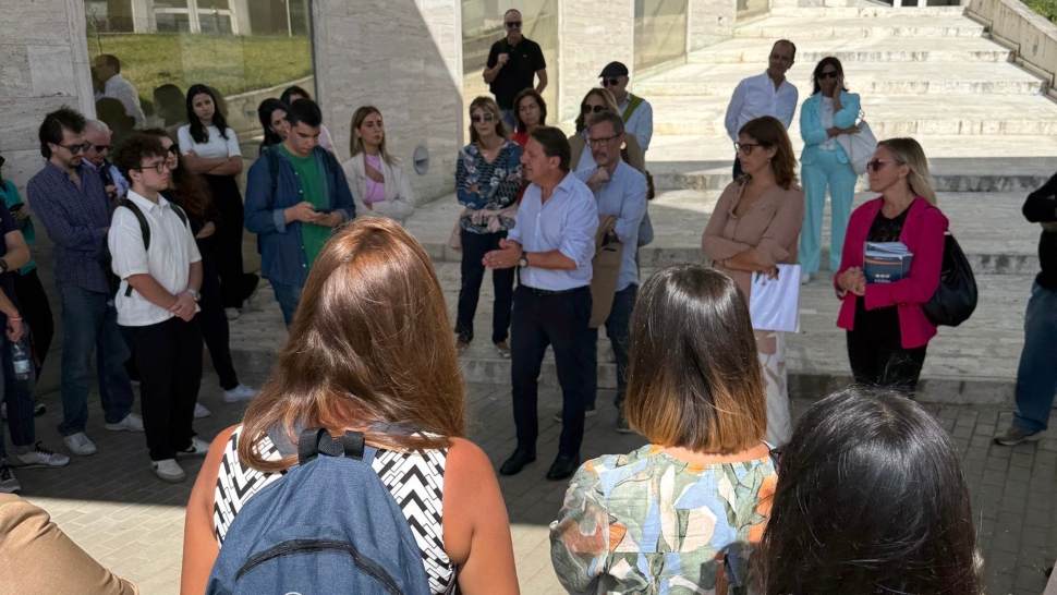 Tridico incontra gli studenti dell’Università Magna Graecia e lancia Officina Giovani 51 Tridico studenti Officina Giovani