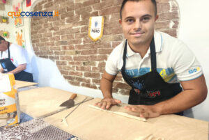 Cosenza: 'Maccabuoni' fatti a mano, amore e inclusione. La ricetta di 'aFFavorì', la "trattoria delle persone" 56 maccabuoni 03