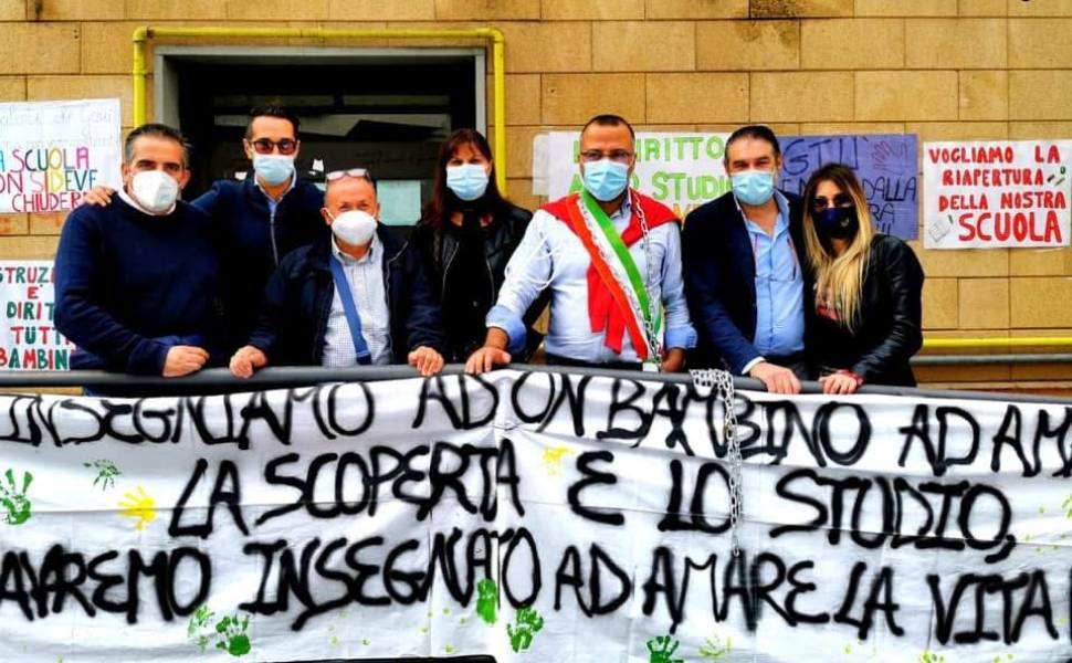 Polemica sull'Ipsia di Bocchigliero, interviene il sindaco Benevento «la storia non può essere falsata» 54 scuola ipsia bocchigliero