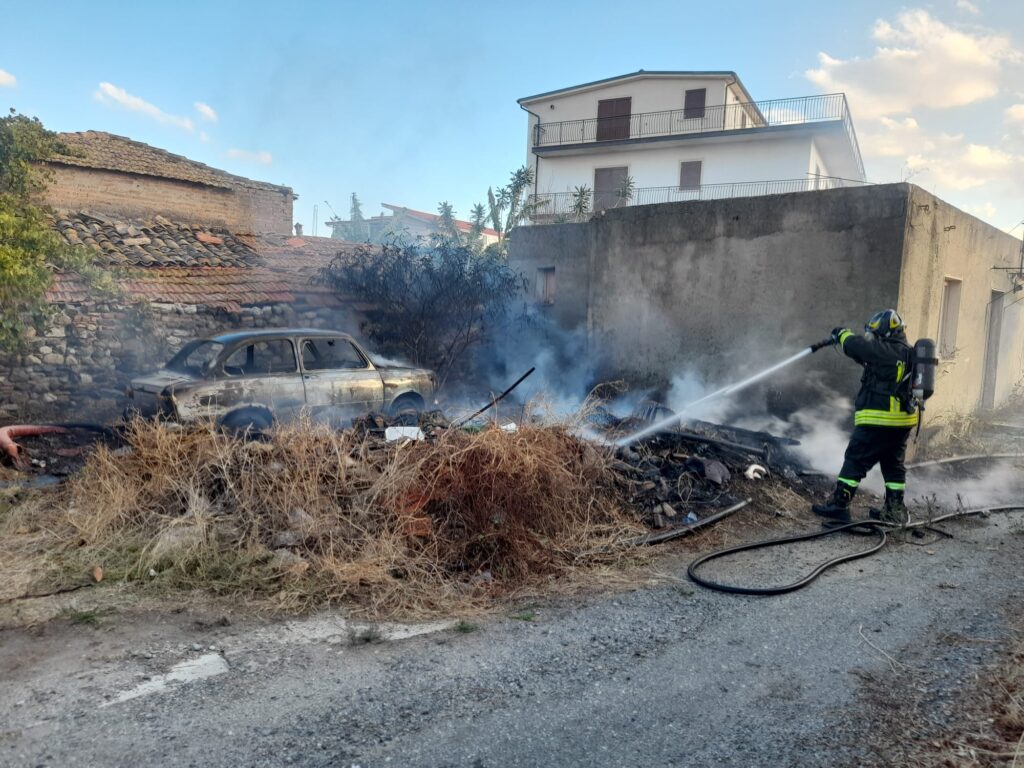 4db775ea 71c8 42a0 90d3 77906b8f1b94