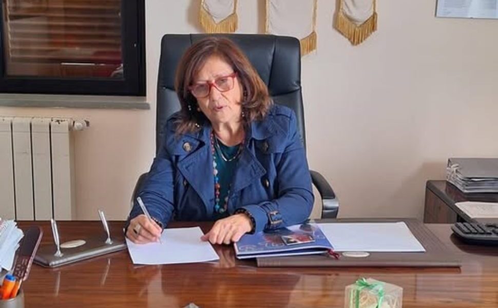 Buonvicino sindaca dimissioni