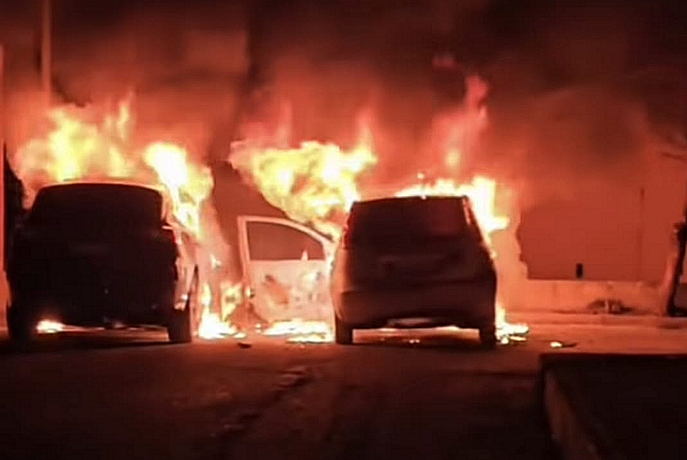 Auto in Fiamme Spezzano Albanese