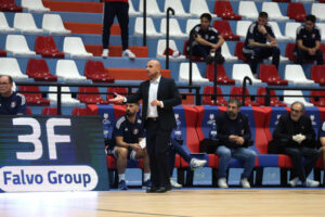 Futsal Serie A, la Pirossigeno Cosenza ha deciso: esonerato il tecnico Alfredo Paniccia 52 Il tecnico Alfredo Paniccia Pirossigeno Cosenza