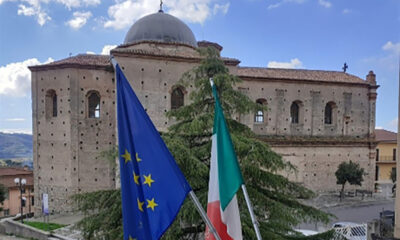 frascineto_comune_bandiere