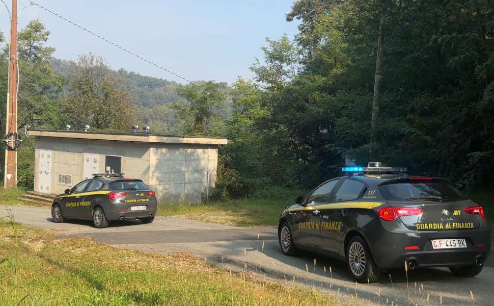Maxi blitz contro caporalato e subappalti illeciti in 8 regioni, perquisizioni anche nel Cosentino 51 operai guardia finanza biella 04