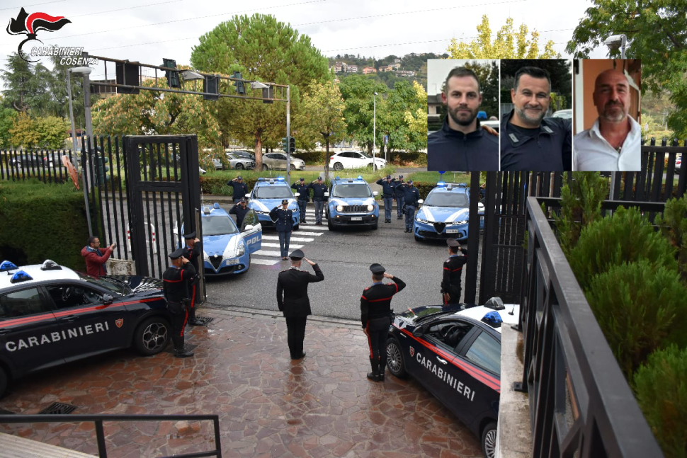 Strage dei carabinieri, le forze dell'ordine di Cosenza omaggiano i colleghi scomparsi 51 strage-carabinieri_omaggio-cosenza