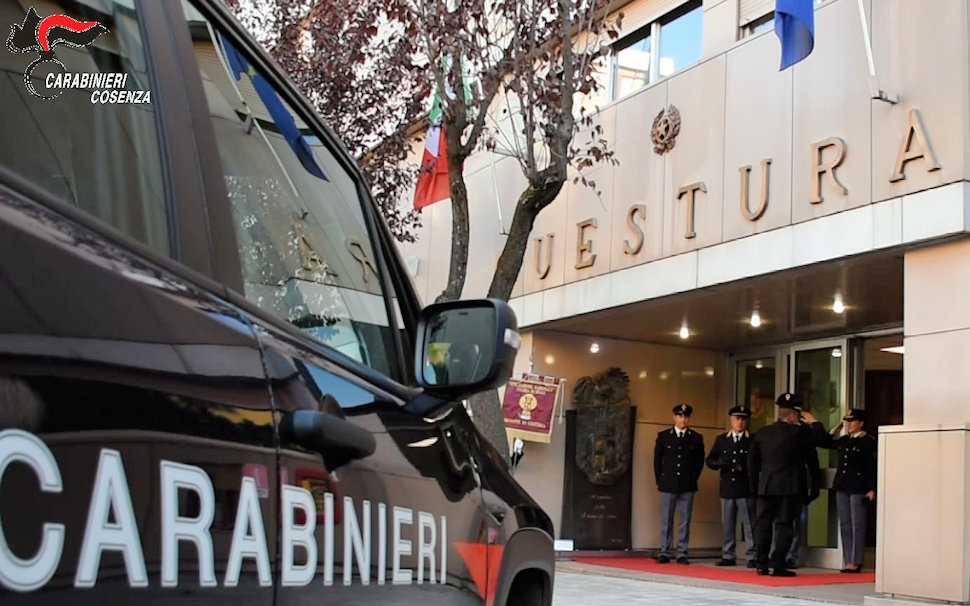 A Cosenza e nei Commissariati territoriali, carabinieri e polizia uniti nella memoria dell’agente Aniello Scarpati 51 Carabinieri Cosenza 02