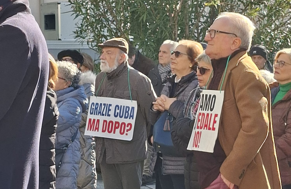 Castrovillari Sit-in ospedale4