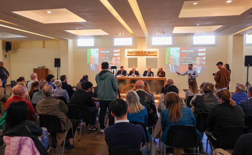 Nasce in Calabria l’associazione “Charlie Kirk Italia”: alleanza tra conservatori cristiani italiani e americani 53 Charlie Kirk Italia 02