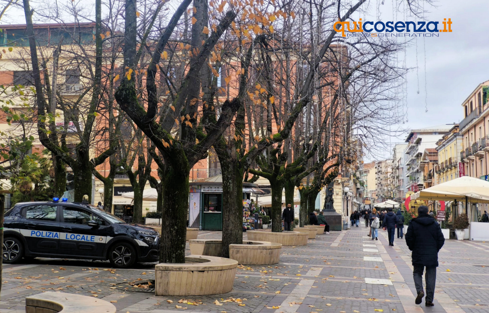 Polizia Municipale Cosenza Piazza XI Settembre