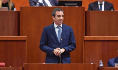 Roberto-Occhiuto-in-Consiglio-Regionale
