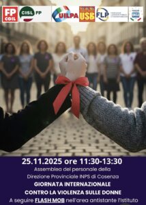 Cosenza, il flash mob dell’Inps che rompe il silenzio: uomini con i nomi delle vittime 52 Flash mob giornata contro la violenza donne
