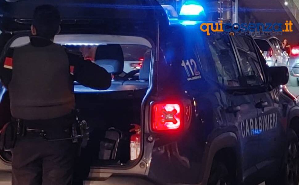 calabria carabinieri notte cosenza