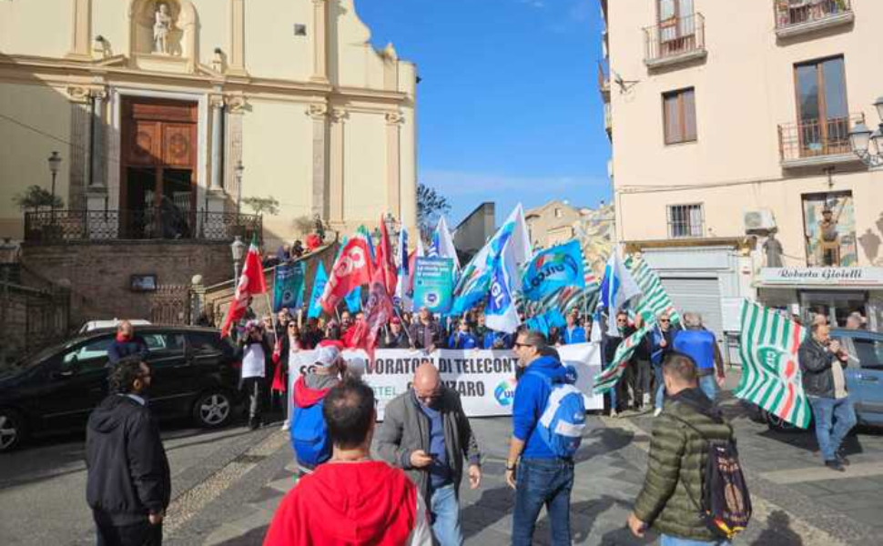 telecontact protesta catanzaro