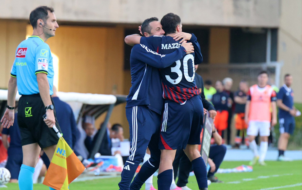 Cosenza Calcio, altra tegola: Mazzocchi dovrà essere operato. Rosa all'osso e calciomercato obbligatorio 52 Buscè Mazzocchi Cosenza Calcio