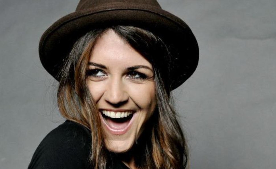 Ponte dell'Immacolata a teatro con Carlotta Proietti. 3 gli spettacoli nel Cosentino: «Si ride col brivido» 52 Carlotta Proietti