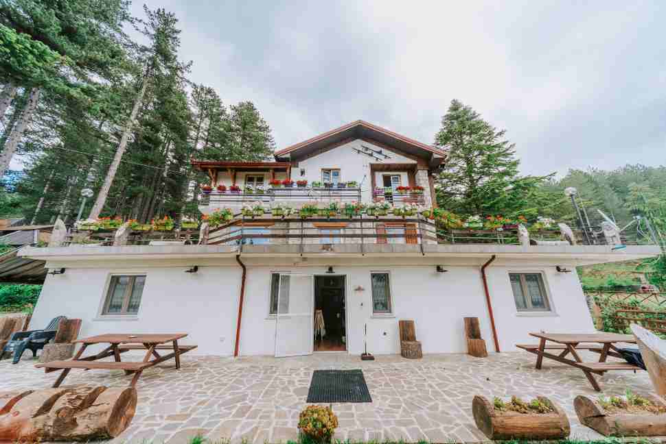 Casa della Montagna, il turismo del futuro in Sila è "Bed & Bike": dove il design incontra i boschi 52 Casa della Montagna