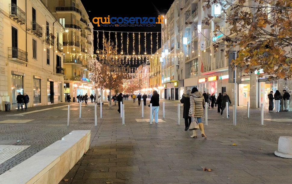 Cosenza Corso Mazzini uomo aggredito da tre maranza Cronaca